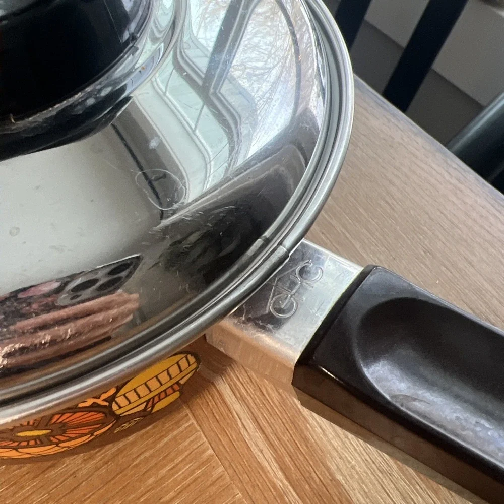 Vintage 70's Retro MUSHROOM Brown Orange Yellow‎ Enamelware Saucepan
